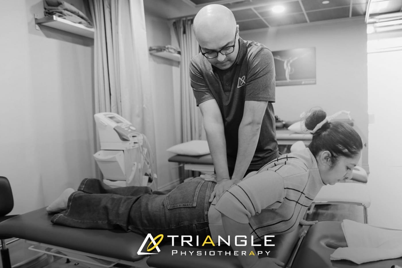 How Physiotherapists in Toronto Assess and Treat Chronic Back Pain