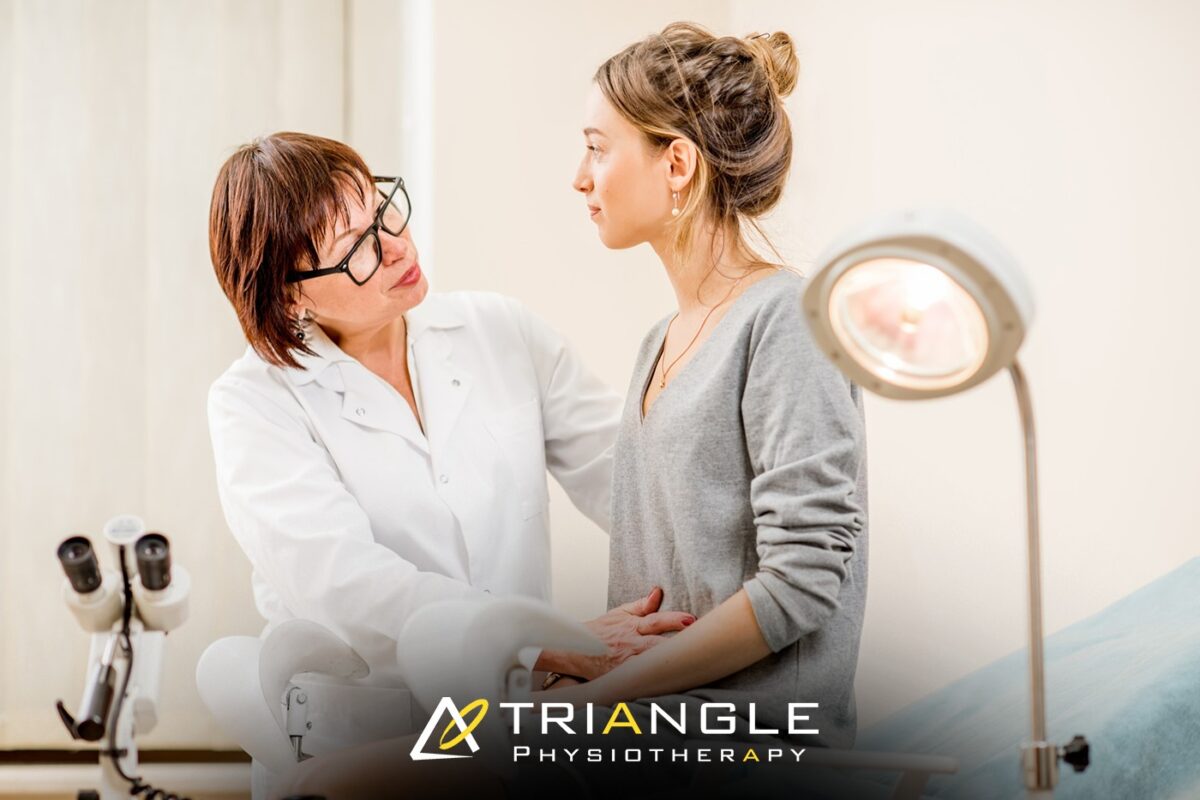 Pelvic physiotherapist in Toronto guiding a patient through core strengthening exercises